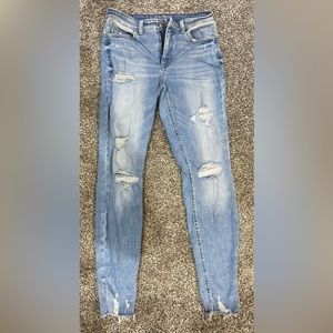 Maurices size 8 distressed jeans